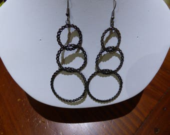 Black metal hanging earrings