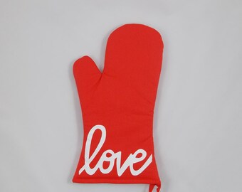 Love is the Special Ingredient Oven Mitt - Graceful Works Custom Made