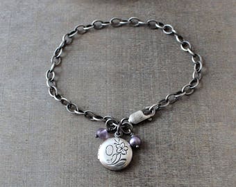 Silver Charm Bracelet, Tiny Locket Charm, Sterling Silver Bracelet, Vintage Round Locket, Silver Chain Bracelet, Silver Photo Locket