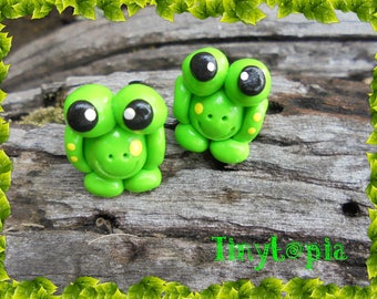 Mini Green Frog Terrarium Fairy Garden Accessory