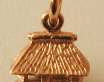 Genuine SOLID 9K 9ct ROSE GOLD 3D Hut House Home charm/pendant