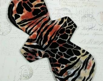 11 inch cloth pad- moderate absorbency, hand dyed cotton lycra,HOBF, hardface windpro backed