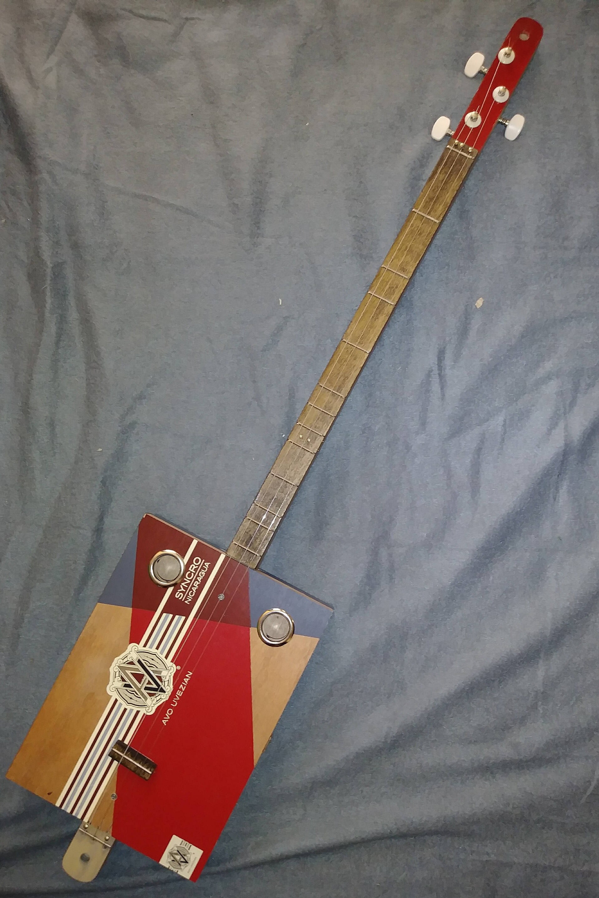 3 string cigar box guitar lessons