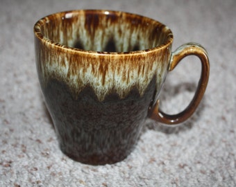 Vintage Brown Drip Mint Green CUP