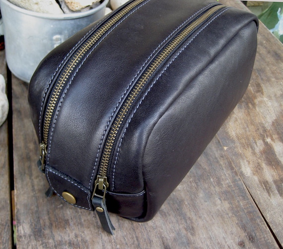 Download Personalized Dopp kit Black Leather Toiletry bag Leather