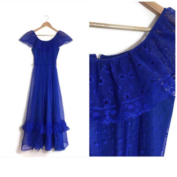 Vintage blue ruffle drsss / boho blue lace maxi dress / vintage summer festival dress / 70s blue net prom dress / blue wedding dress