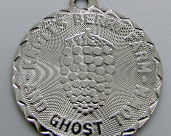 Vintage Sterling Silver Charm Knott's Berry Farm And Ghost Town Crea 925 Disk Round