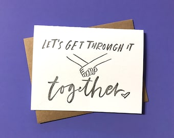 Let's Get à travers elle ensemble typographie carte imprimée