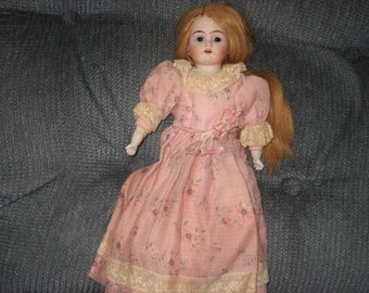 Armand Marseille "Mabel" antique doll - 14" - (has issues)