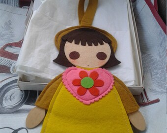 Vintage Felt Little Girl Purse