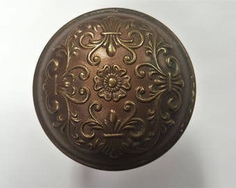 Floral Antique Doorknob 530110