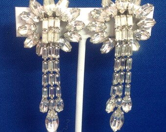 Vintage WEISS Clear Rhinestone Long Dangle Clip-On Earrings FREE SHIPPING