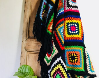 Vintage granny square Afghan blanket bedspread