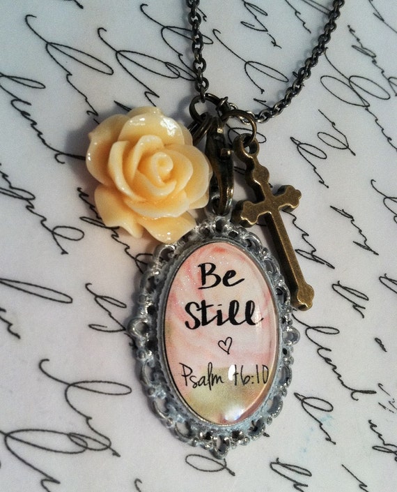 Be Still Necklace: w/resin flower & cross charm accents