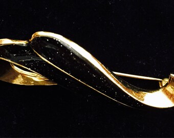 1980's Druzy Dark Geen Enameled Brooch