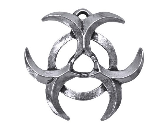 SC3388 BULK 10 Syringe Charms Antique Silver Tone Needle Medical Charm