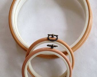 Plastic Embroidery Hoops, Flexi Hoops, Plastic Hoop Frame, Embroidery Hoop Frame, Flexi Plastic Hoop, Round plastic Hoops - Set of 5