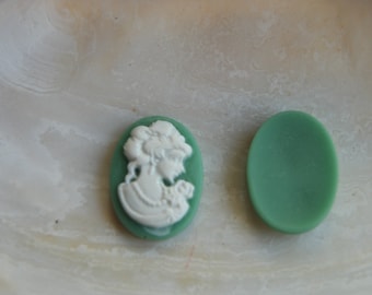 3 cameos from resin 18 x 13 mm