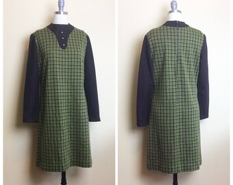 60s Brown and Green Plaid Shift Dress / 1960s / Sixties / Vintage Long Sleeved Mod Mini Dress / Large