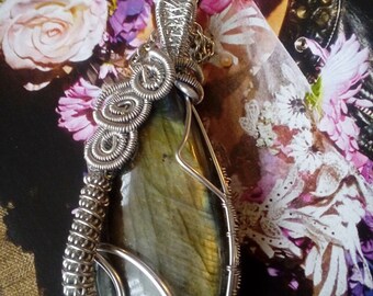 Golden labradorite wire wrapped pendant