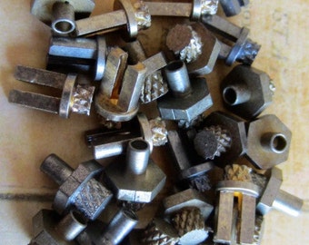 Vintage Brass Clock parts spindles - levers - Robot mix - Levers - Steampunk - Scrapbooking k2