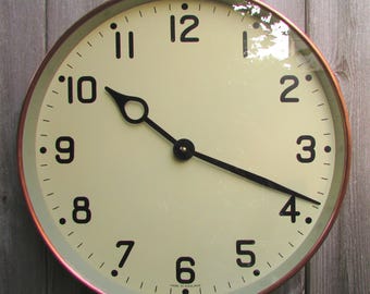 1940/50s Large Gents of Leicester Vintage Copper Electric Wall Clock.