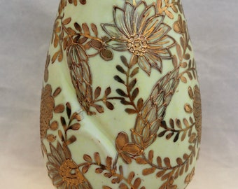 Antique Gold Moriage Ceramic Sugar Shaker/Muffineer - Morimura Bros. Japan - Circa 1911+
