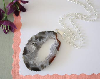 Geode Necklace Silver, Crystal Necklace, Geode Agate Slice, Boho Jewelry, Druzy Pendant, Natural Geode, GS124