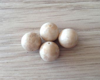 Riverstone 12 sold x 4 mm stone beads