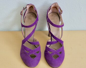 Vintage 1940's Purple Suede Shoes / 40's Court Pumps