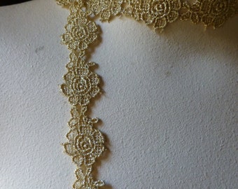 2 yds. Gold Lace Trim with Roses for Bridal, Costumes, Crafts GL 12