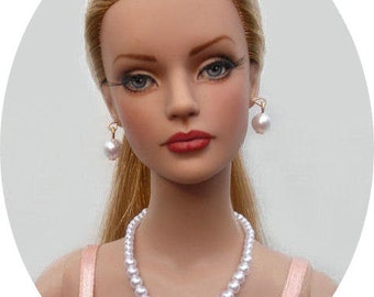 Graduated Pearl Set Made For Sydney Chase, Tyler Wentworth, Ellowyne Wilde And Other Same Size Dolls