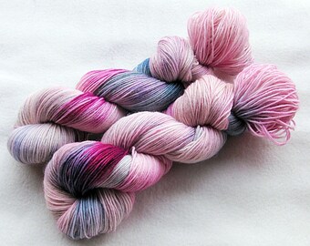Handdyed SockYarn, 75 Wool, 25 Polyamid 100g 3.5 oz. Nr. 386