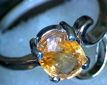Beautiful Mandarin Garnet Ring