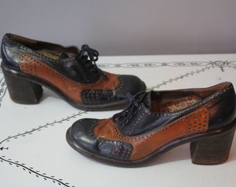 1970's Two Tone Brogues // Size 8