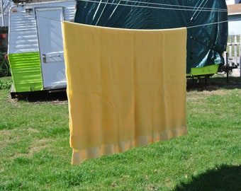 Beautiful Yellow Wool Blanket Great Condition Vintage Blanket Vintage Faribo