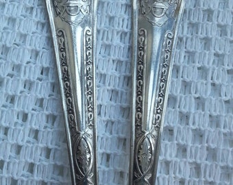 Vintage Silver Plate Serving Spoons, Ornate Handle Pair of Spoons, Elegant Tableware, Vintage Serving Utensils, Wallace WB over W