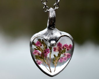 Dried Heather Flower Necklace, Heart Necklace, Wildflower Necklace, Heart Pendant, Real Heather Flowers, Real Flower Necklace (2495)