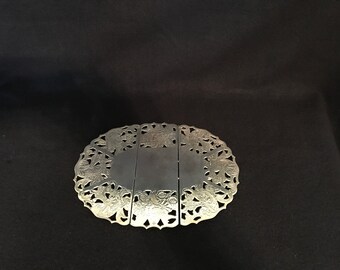 Raimond expandable Silver plated trivet
