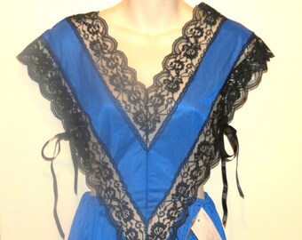 Navy with Black Lace Vintage Nightgown Small #220