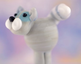 Mimi. lampwork kitty cat bead............ sra