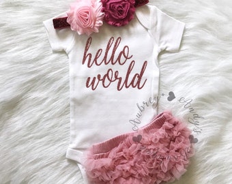 Baby Girl Coming Home Outfit | Hello World Newborn Outfit | Rose Gold Vinyl