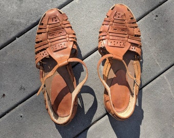 Vintage Brown Leather HUARACHE SANDALS, 7.5/8