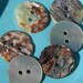 Buttons - mother of pearl buttons - shell buttons - round buttons - natural buttons - 3/4" buttons