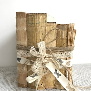 Rustic Book Decor | Old Books Decor | Shabby Chic Books | Wedding Decor | Rustic Decor | Decorative Books | Uncovered Books | Old Books