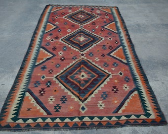 Reduced Price / Vintage Persian Shiraz Medallion Kilim rug