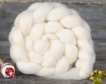 BFL Undyed Blue Face Leicester Natural Ecru White Combed Top Natural Wool Roving Spinning Felting fiber - 4 oz