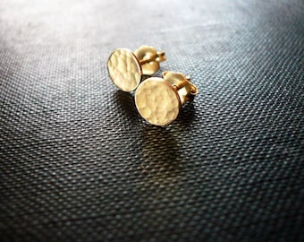 Gold Dot Earrings, Gold Coin Earrings - Dainty 14K Gold Filled Post Earrings, Tiny Hammered Gold Dot Circle Earrings, Tiny Gold Studs