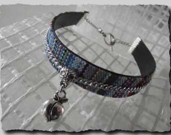 Weaving thread charm Cuff Bracelet Apple 20 cm or 21 cm closed blue