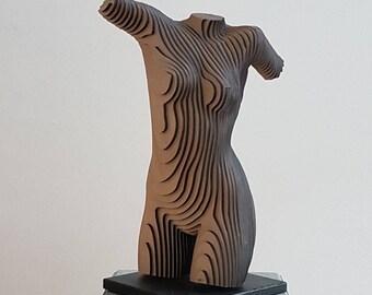 Female Torso 4 Middle sized (mirrored)